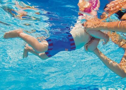 Comment choisir le parfait maillot de bain de plage pour son bébé ?